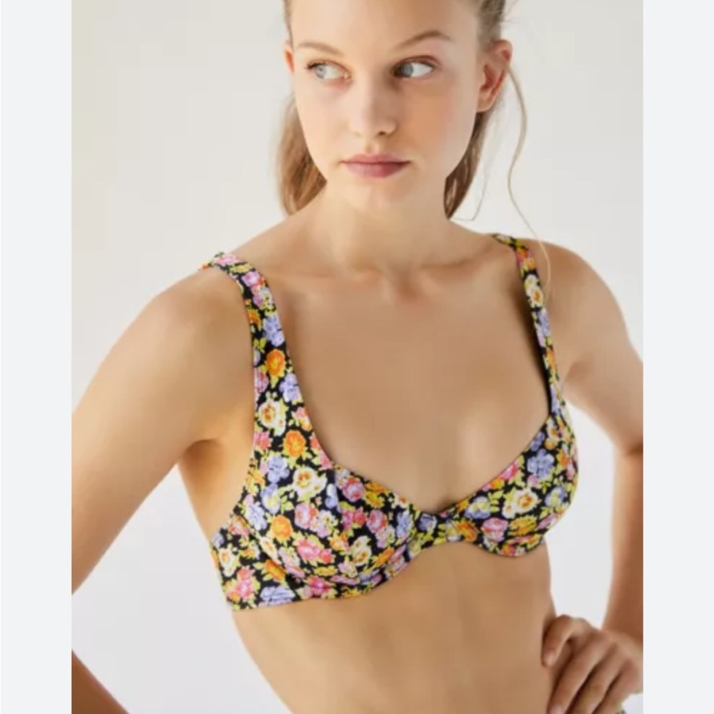 Urban Outfitters Out From Under Shimmer Print Tulip underwire bikini top